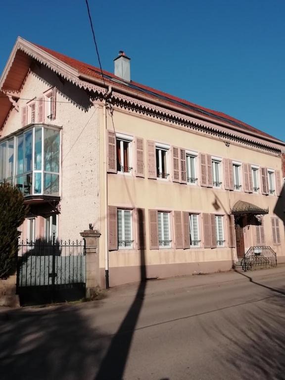 Appartement A 5 Min A Pied Du Centre Ville Et Des Sentiers, 6 Personnes Et 2 Sdb Fraize Exterior foto